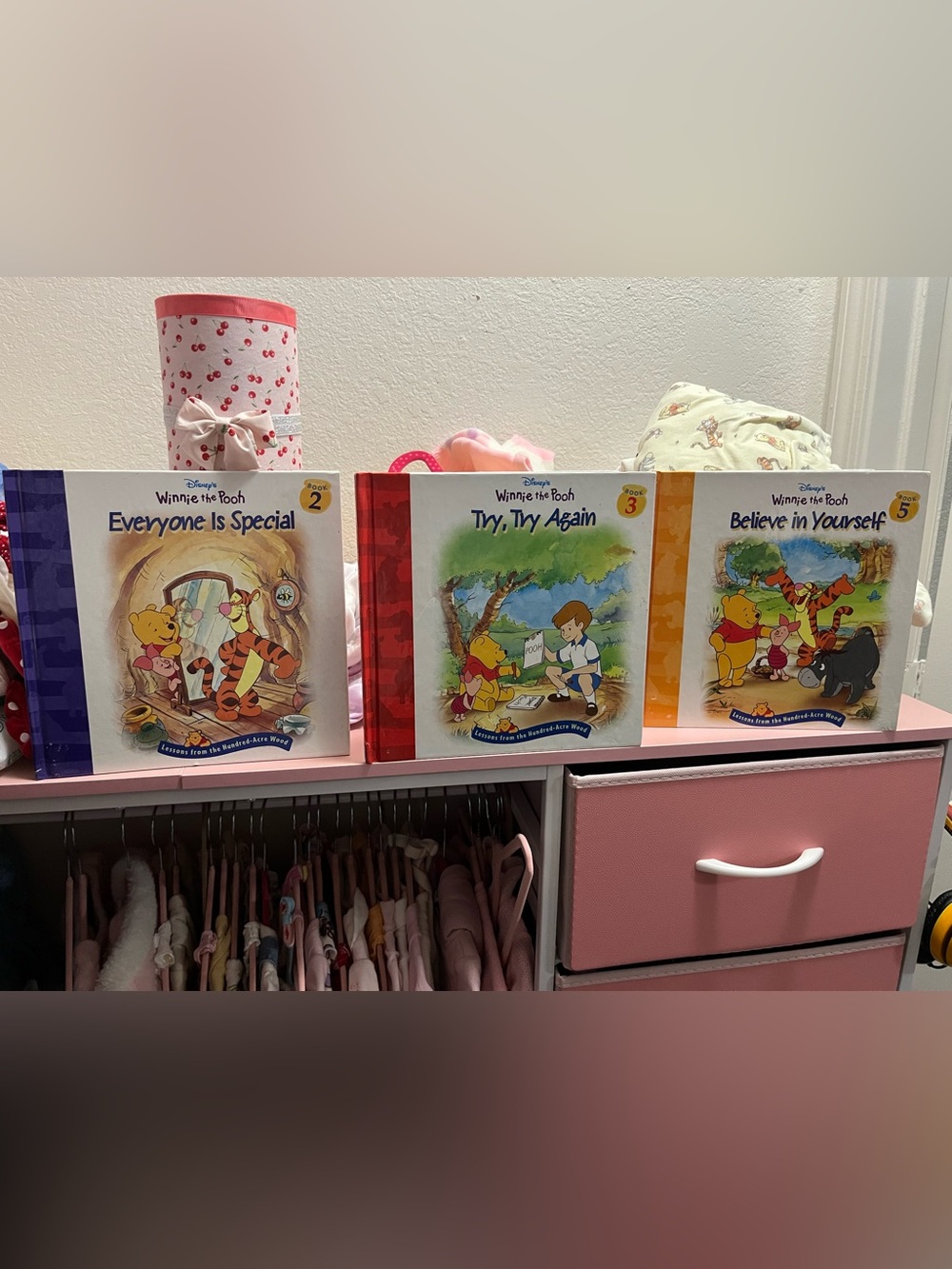 Disney Winnie the Pooh Storybook Set - Pink, Yellow, Purple